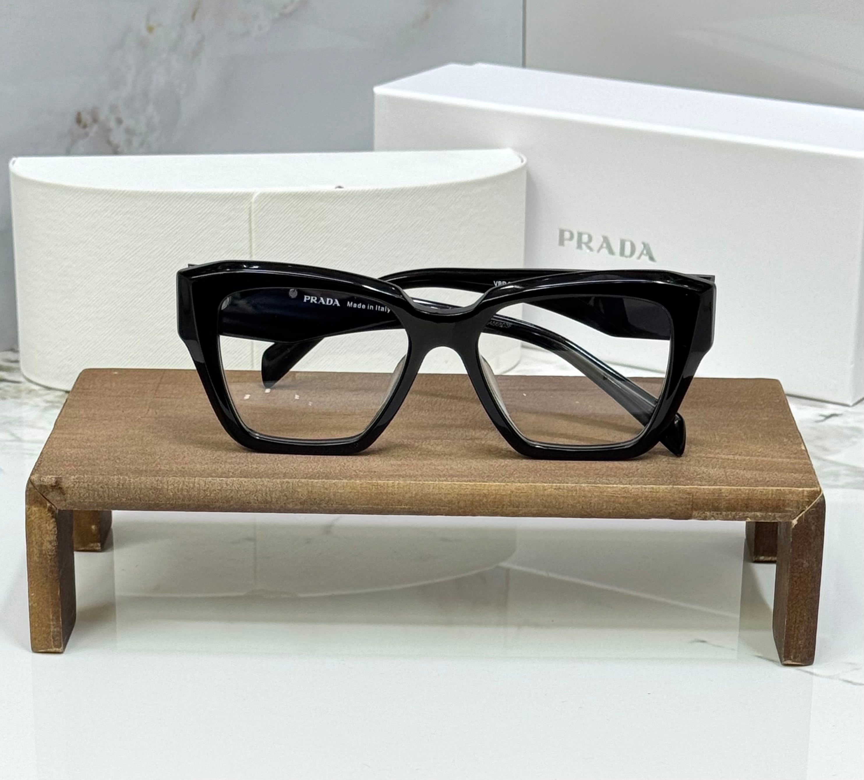 Dior sunglasses 🕶️