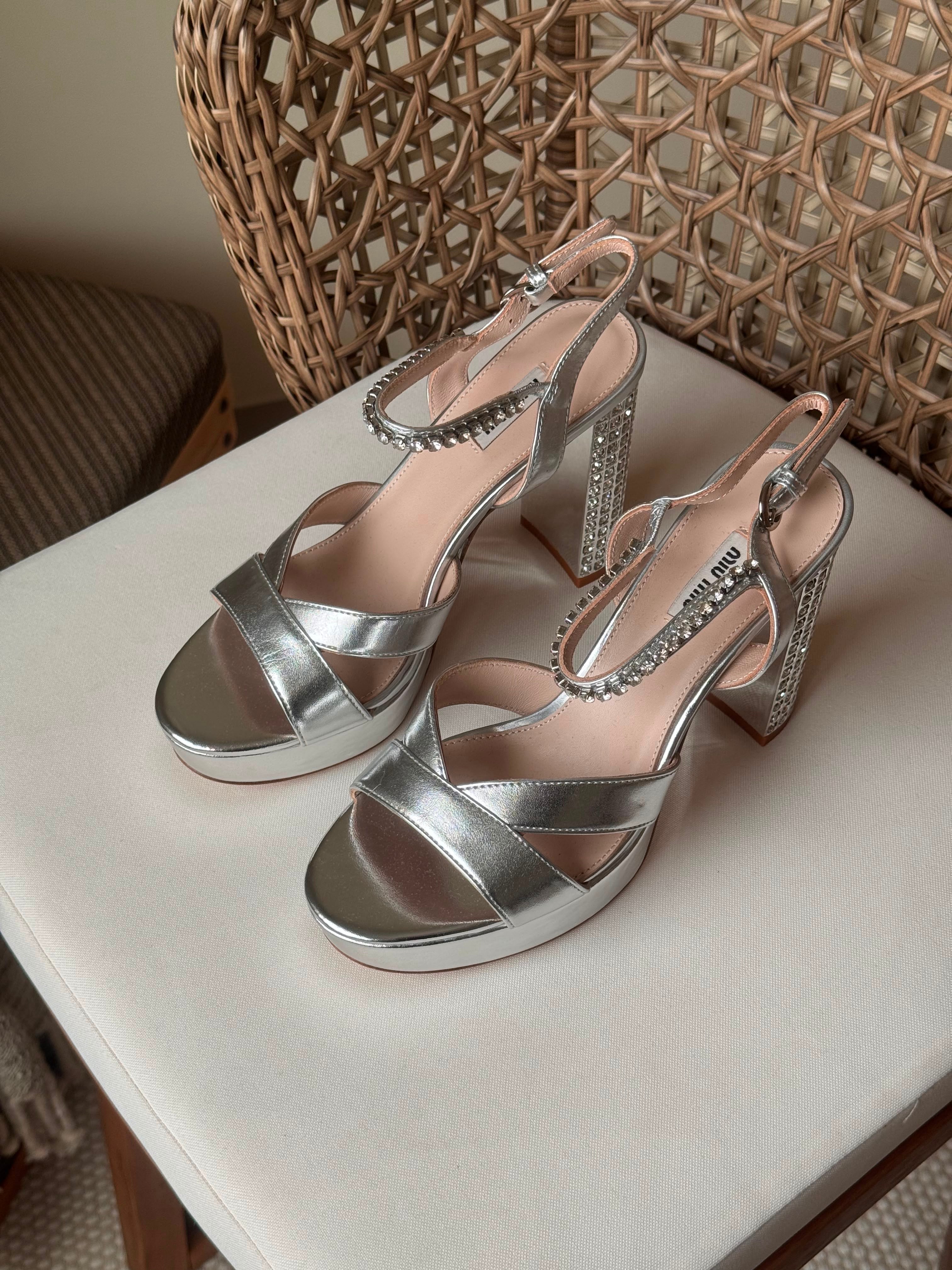Heel shoes Miu Miu
