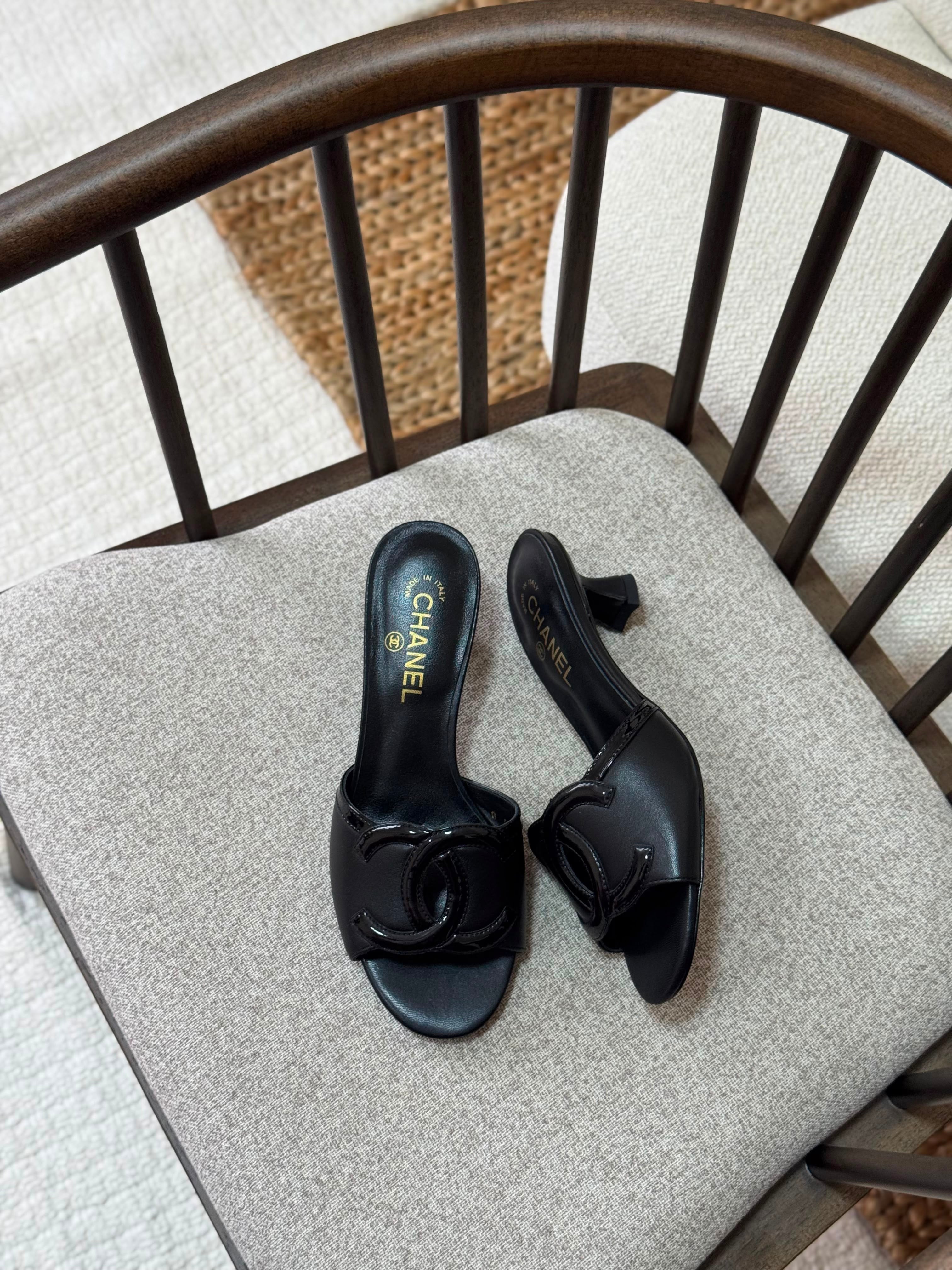 Chanel slippers