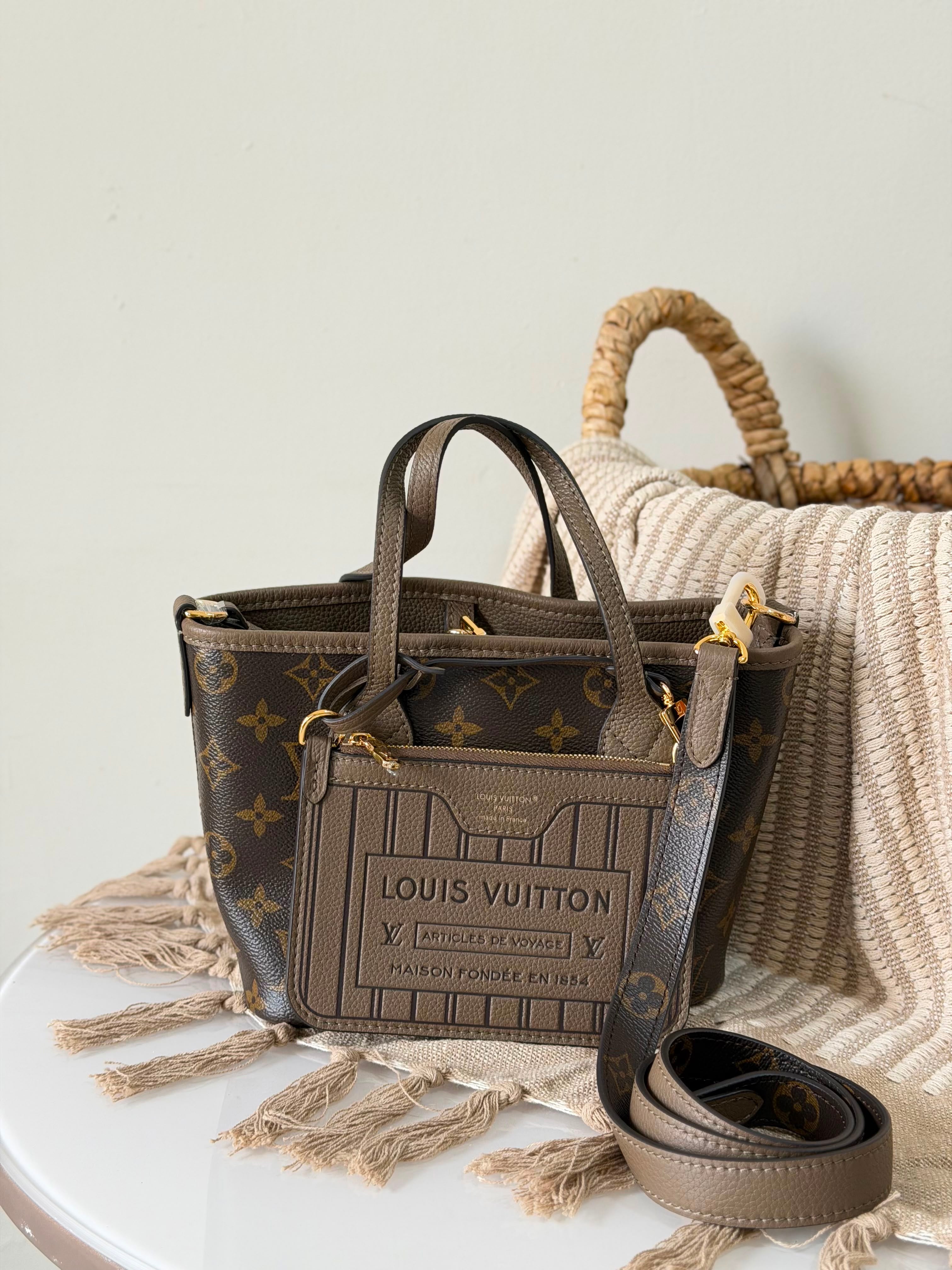 Lv bag Ladys