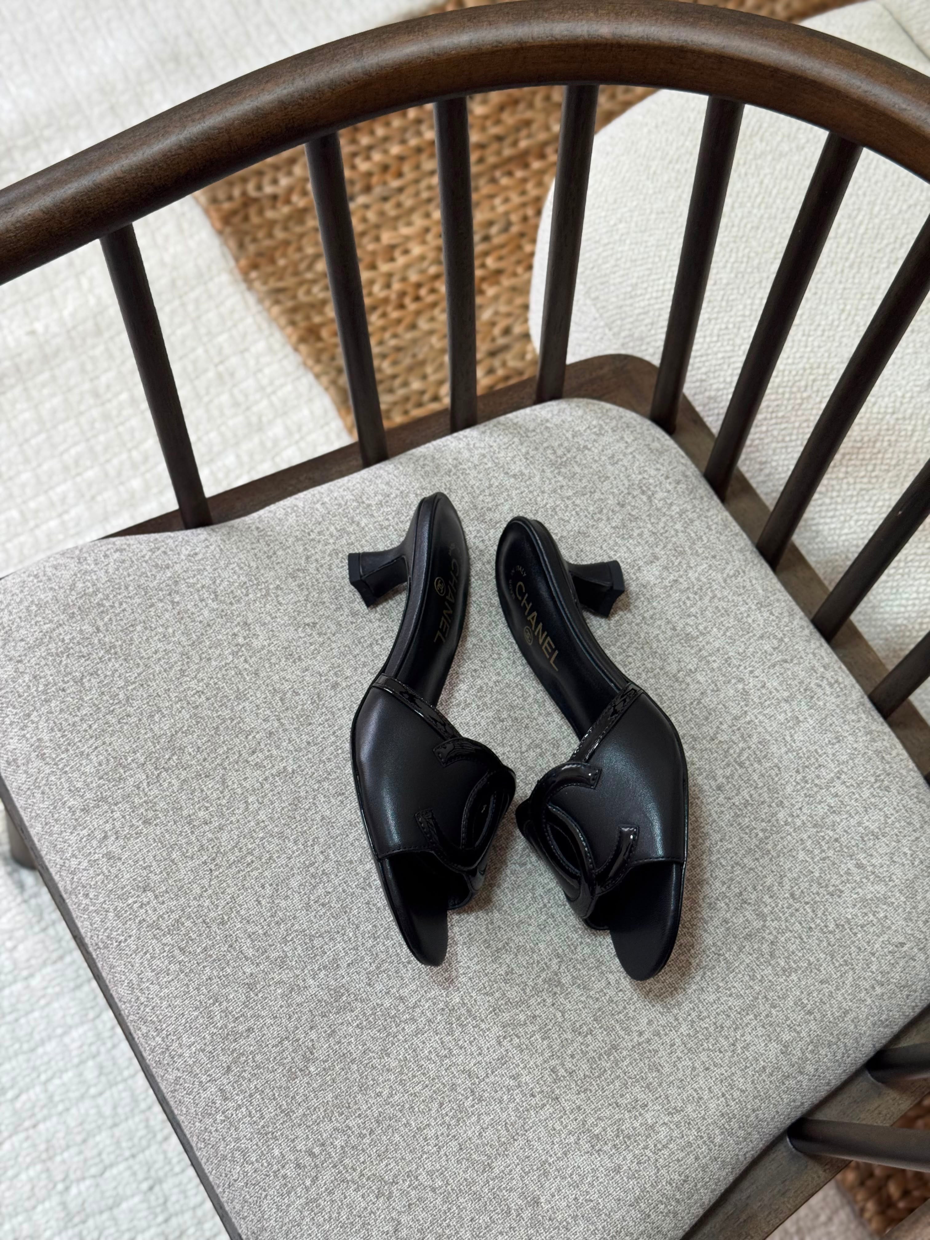 Chanel slippers
