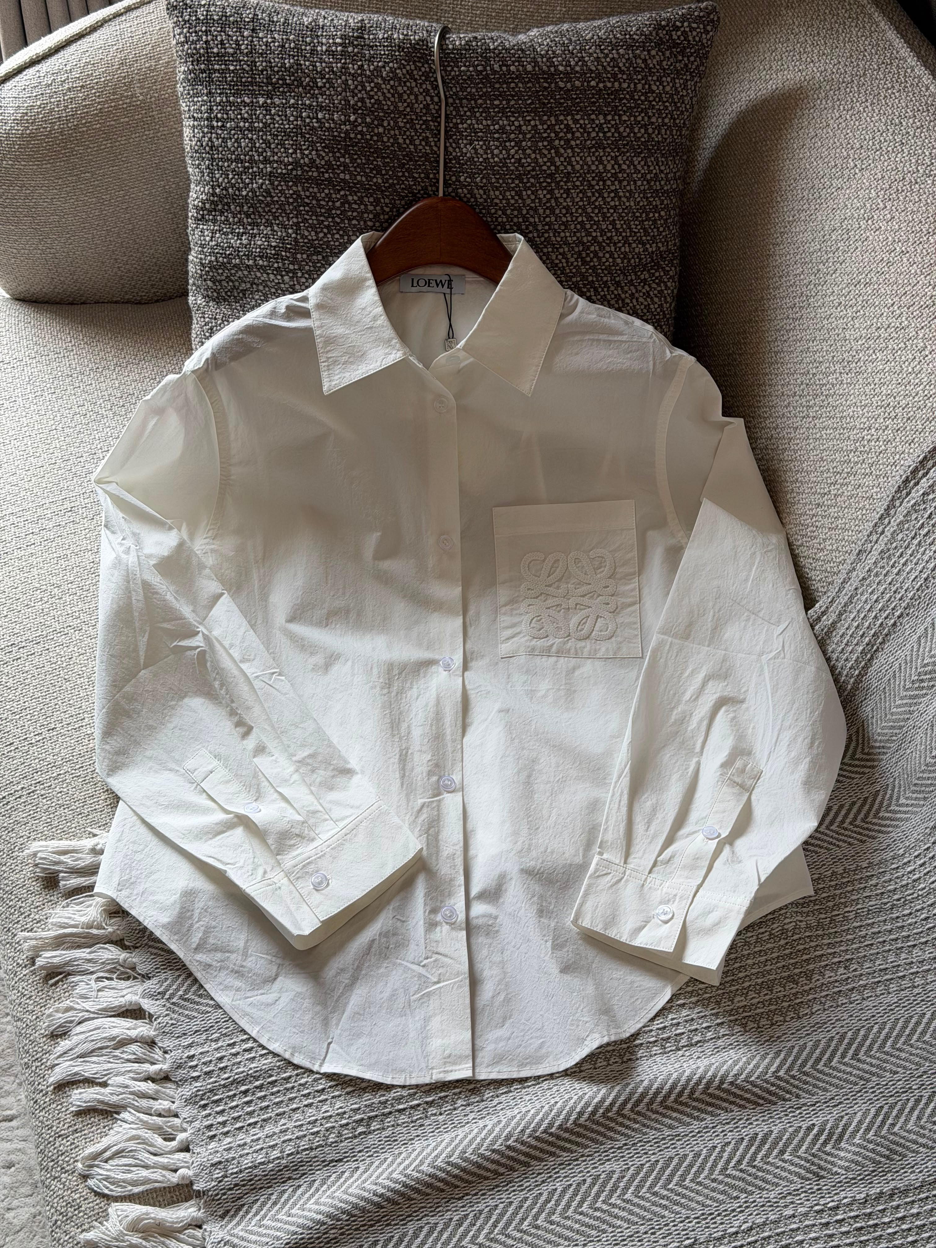 Clothes lady