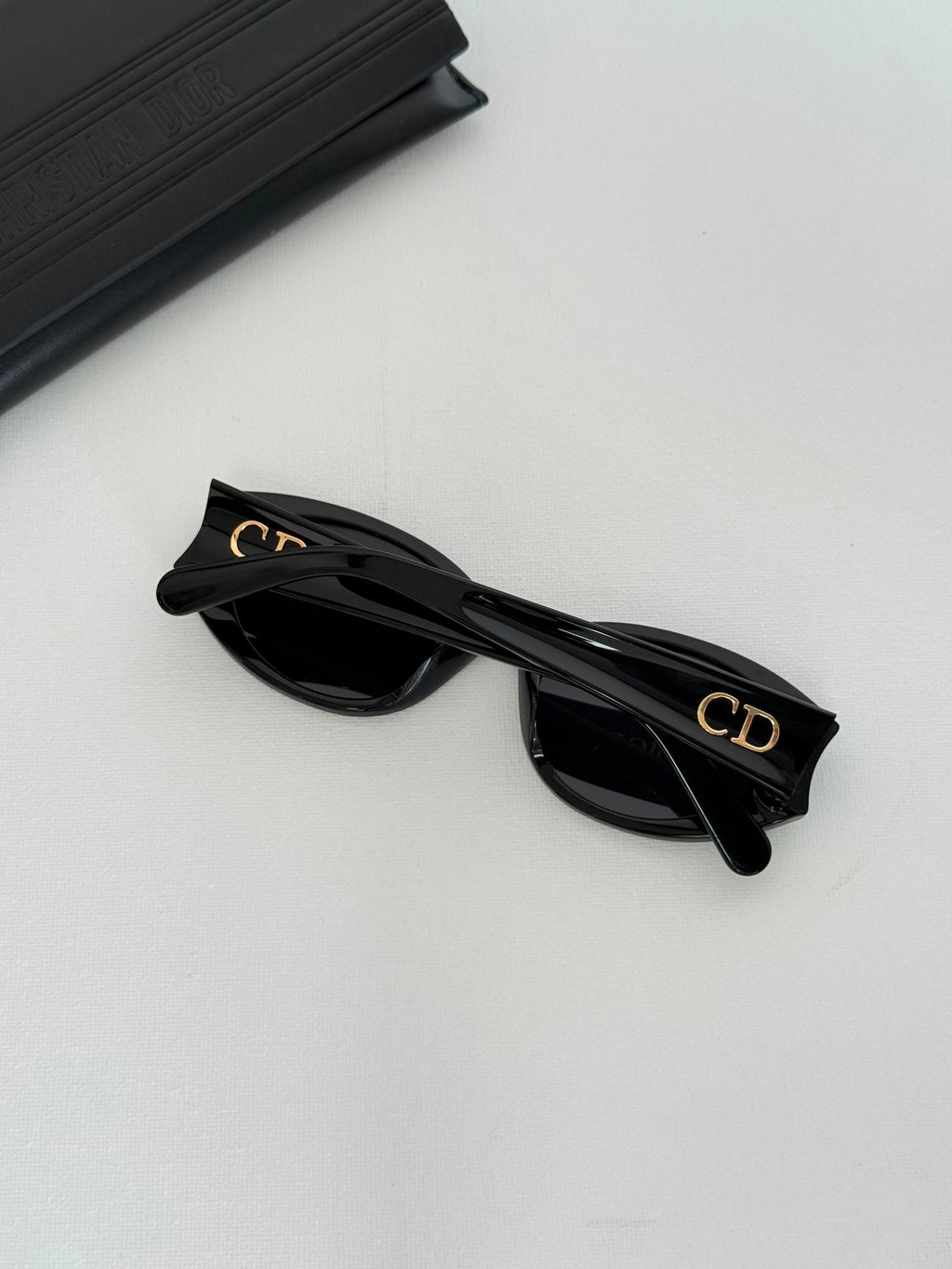 Dior sunglasses 🕶️