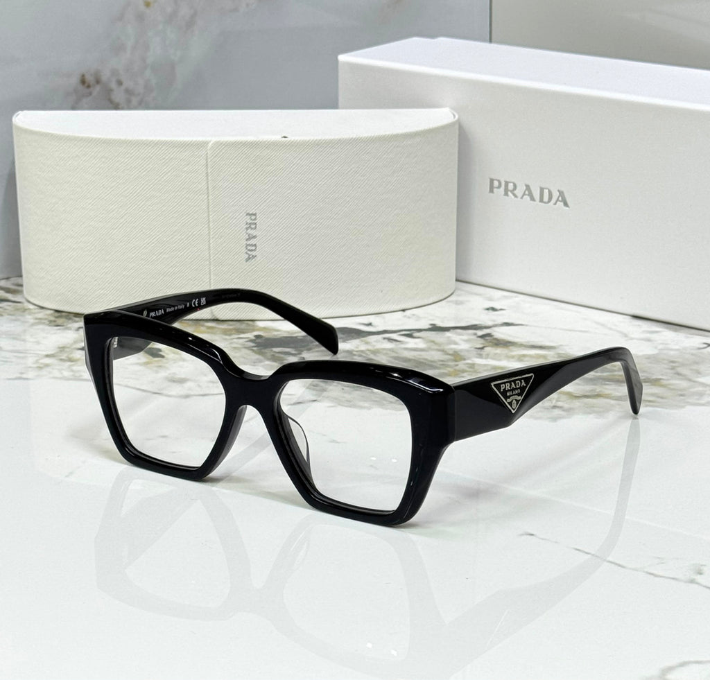 Dior sunglasses 🕶️