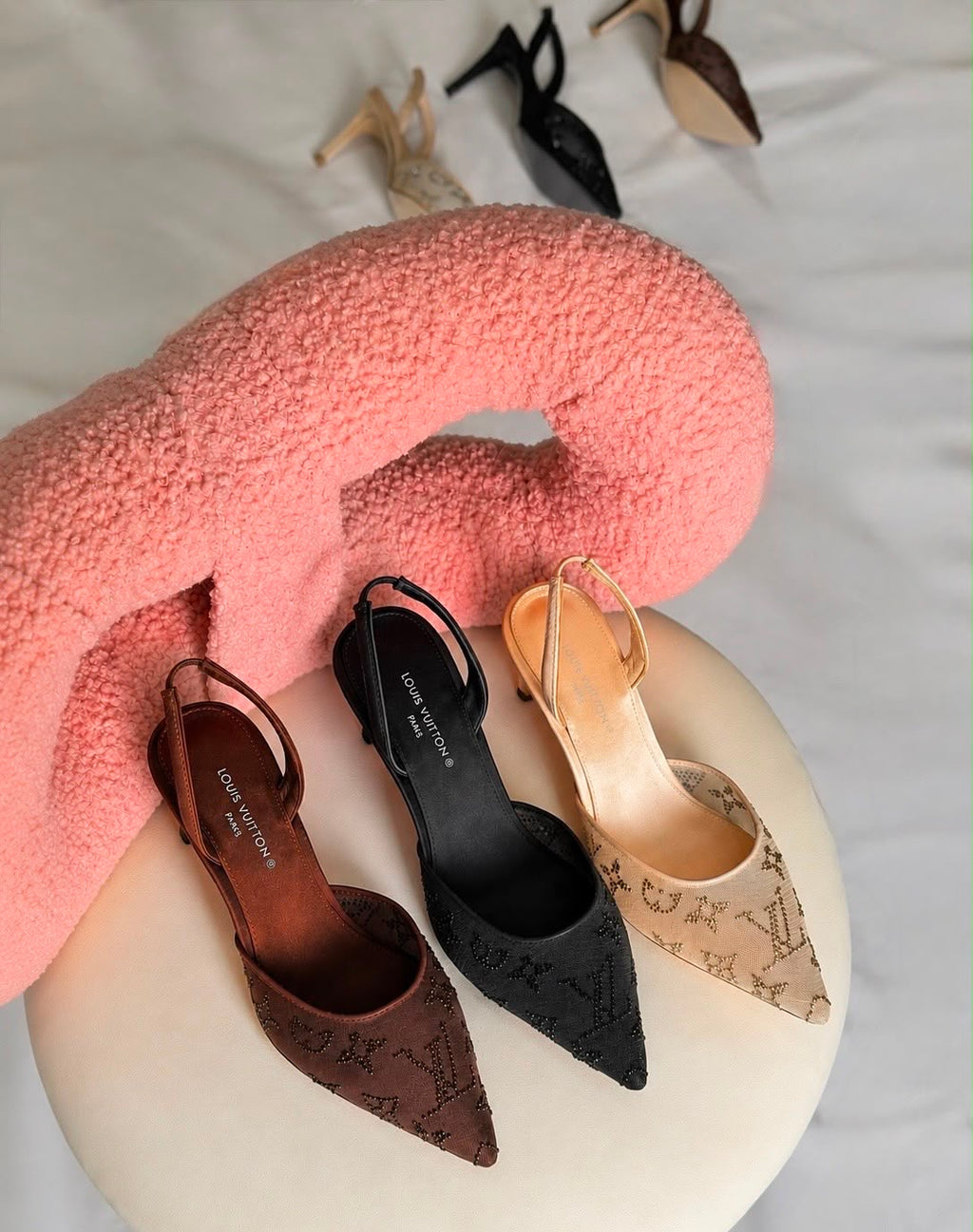Lv heel shoes