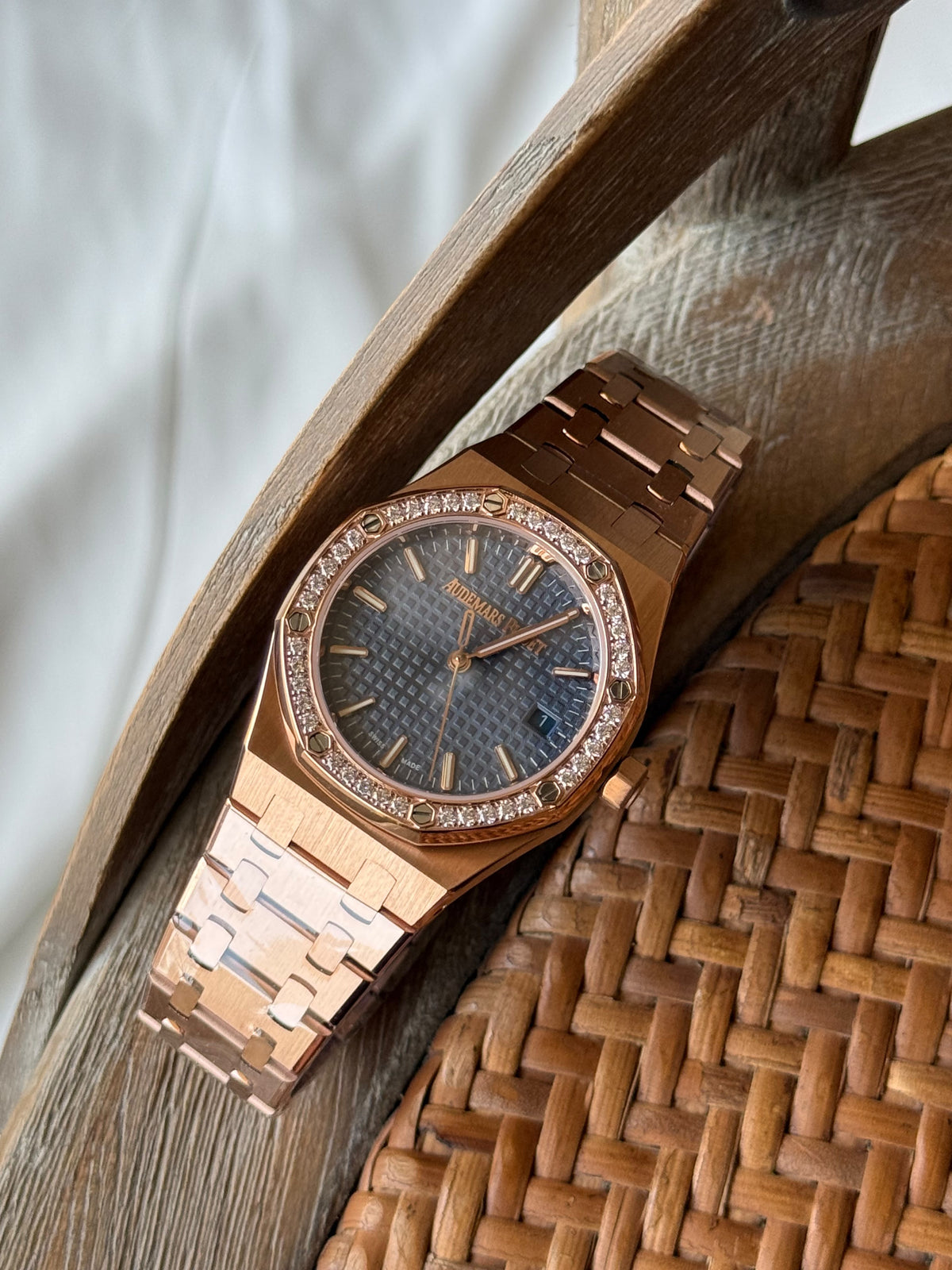 Watch lady