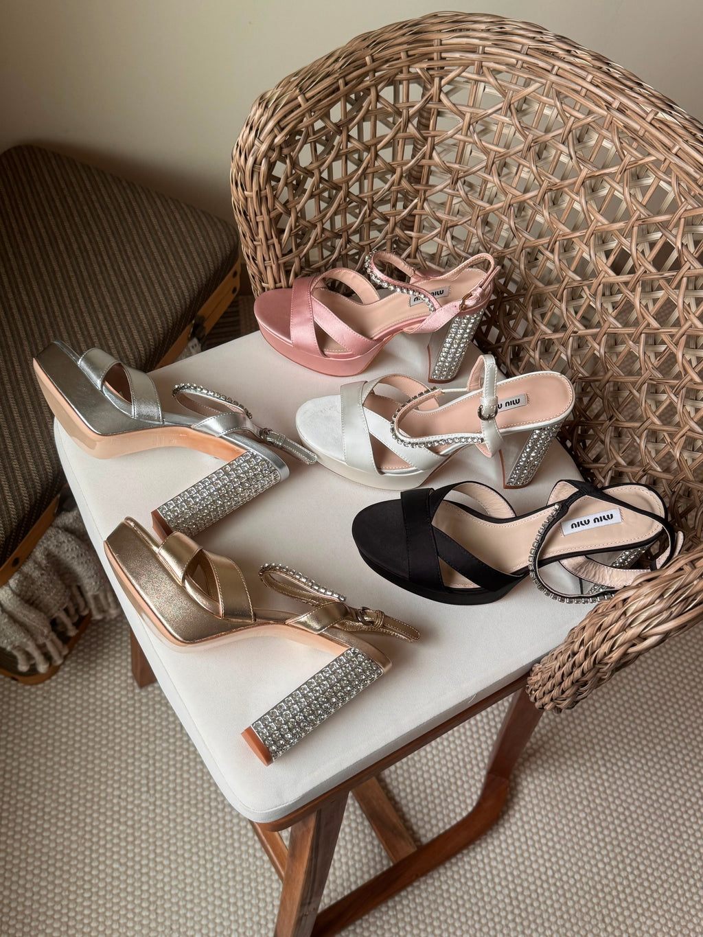 Heel shoes Miu Miu
