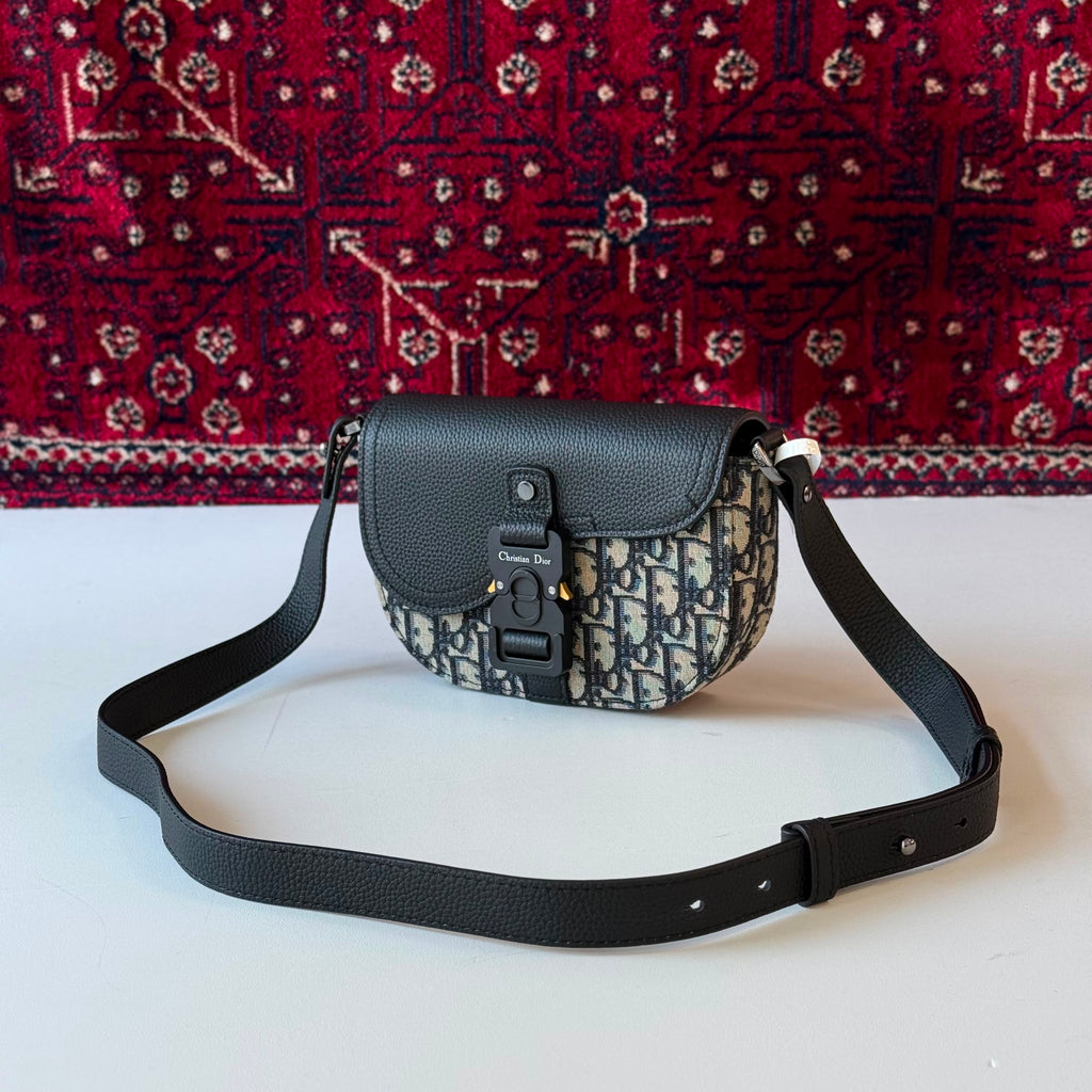 Dior bag men