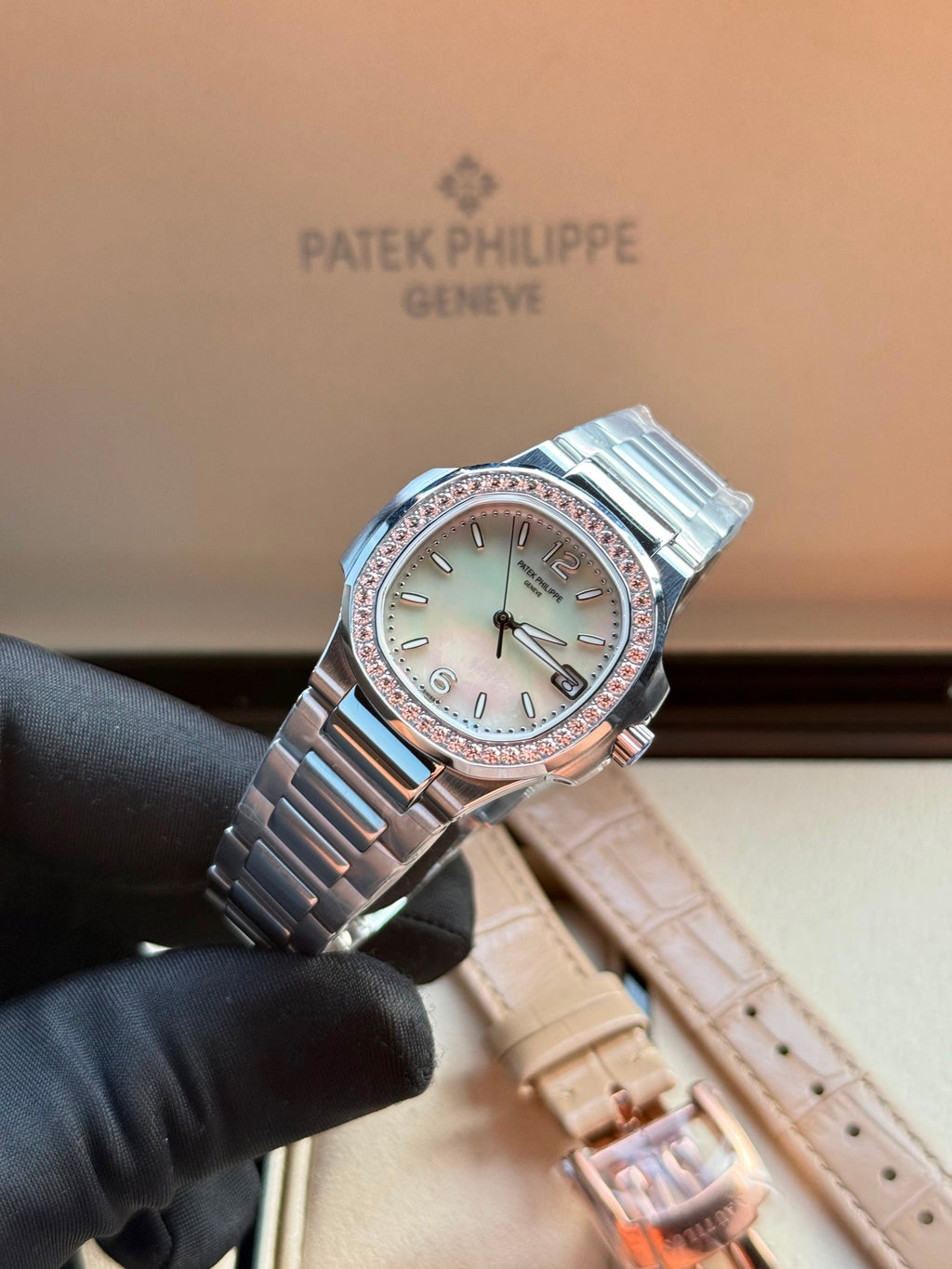 Lp watch woman