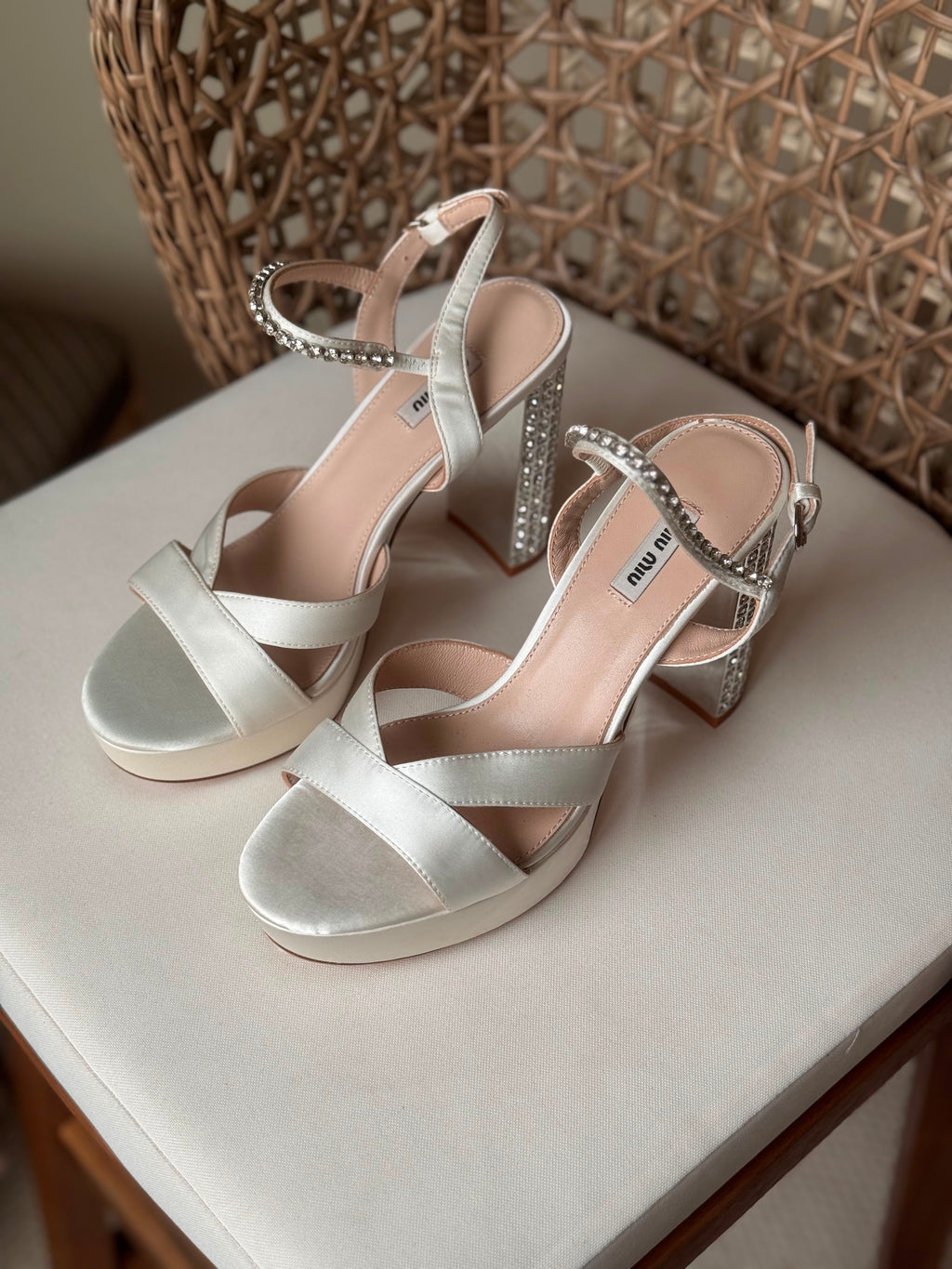 Heel shoes Miu Miu