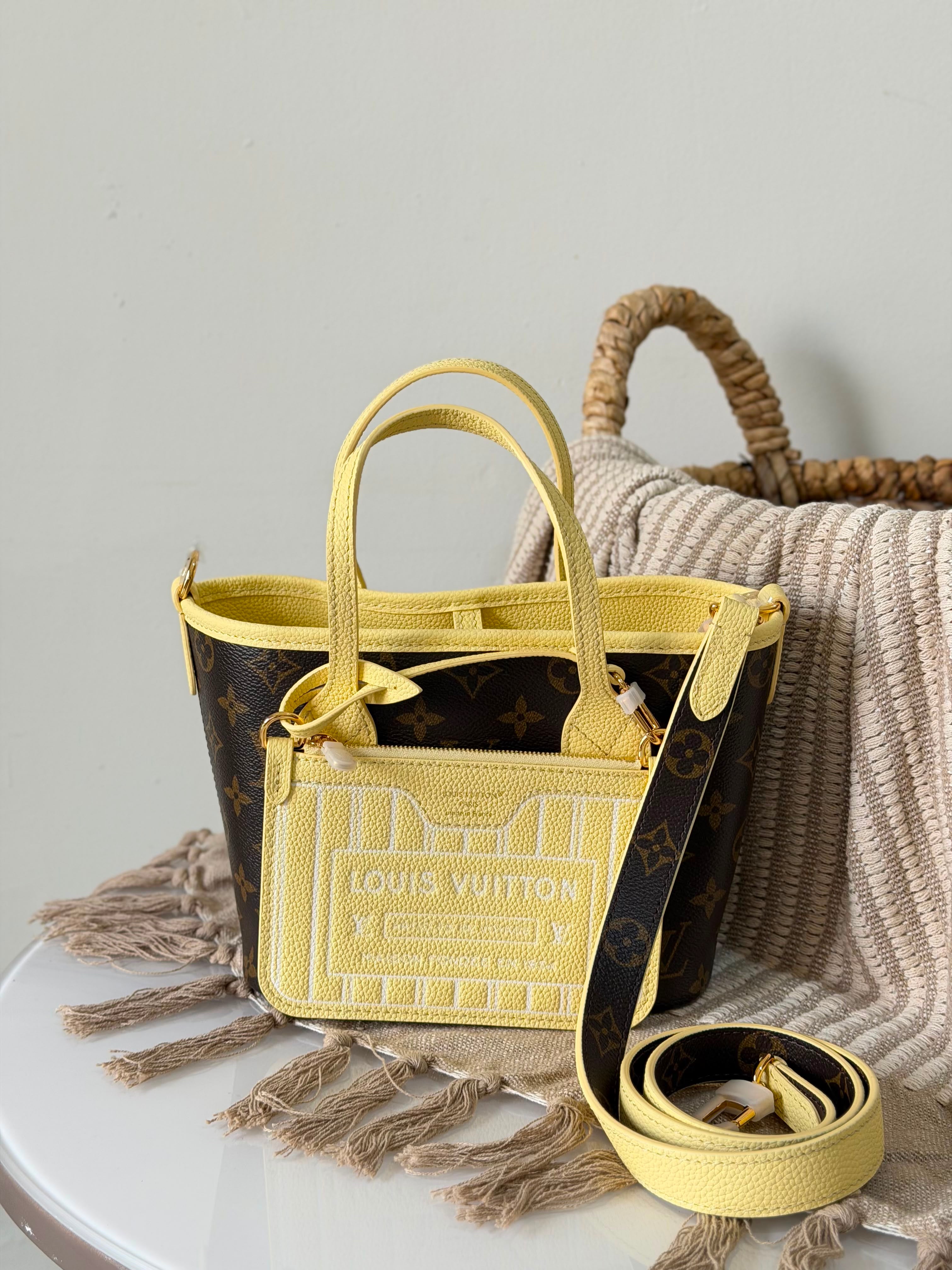 Lv bag Ladys